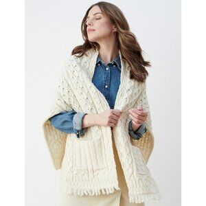 Carraig Donn Cream Aran Shawl Wrap with Pockets, One Size